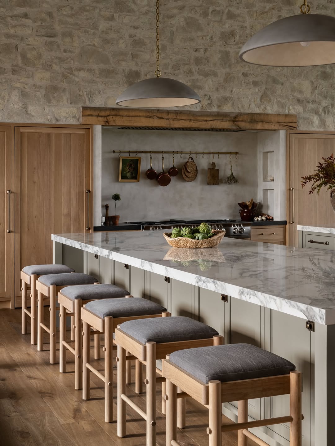 Happy New Year, designers 🤍 

I hope you all had a wonderful holiday and are easing your way into the new year. I’m really looking forward to what 2026 brings and can’t wait to share more tips, ideas, and a few fun announcements soon.

It’s been a minute, so I thought I’d share this jaw-dropping kitchen by @studiomcgee that’s been living in my saved folder to kick off the year.

I’m so excited for what’s ahead and grateful to continue working alongside so many inspiring designers.

Builder: @killowenconstruction 
Designer: @studiomcgee
Architect: @think_architecture
Stone: @hearthandhomestone
Flooring: @lemcodesign Installer: @natureshardwoods